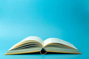 三个“土土土”这个字广州话怎样念？